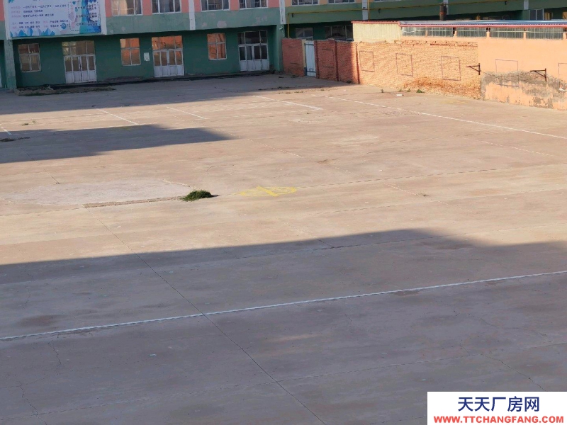 邢臺(tái) 南宮 (出租) 辦公樓出租，曙光學(xué)校西側(cè)緊鄰106國(guó)道交通便利