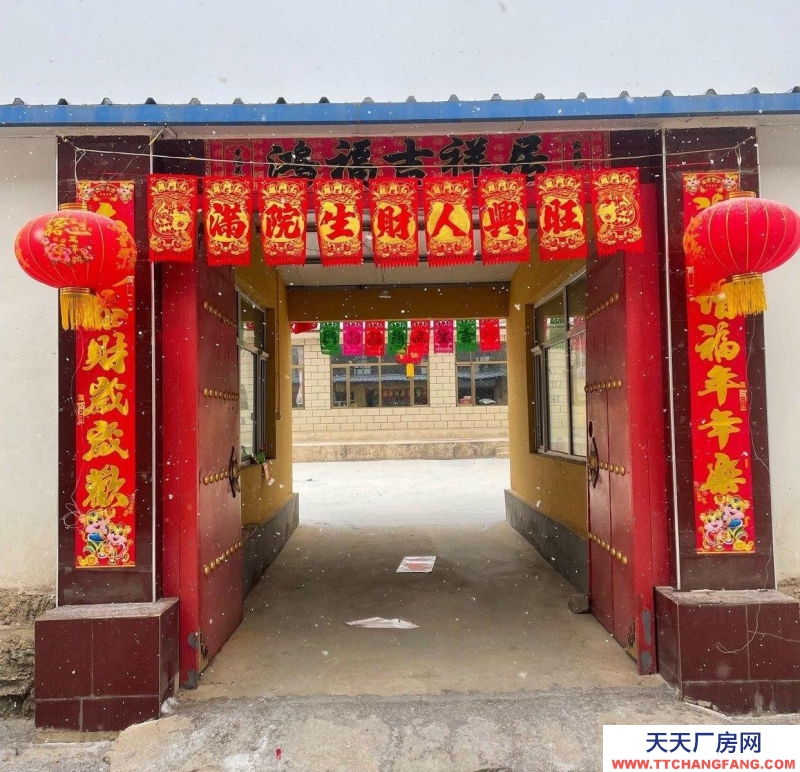 (出租) 賽罕掛面倉庫獨門獨院位于壩堰村村委會南100米路東