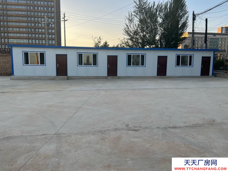 (出租) 海西路回民區(qū)法院路對面，位置好出入方便