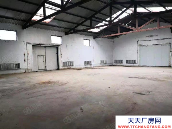 平房可分租，臨地鐵口 平房1000平廠房 倉(cāng)庫(kù)出租，位置優(yōu)越