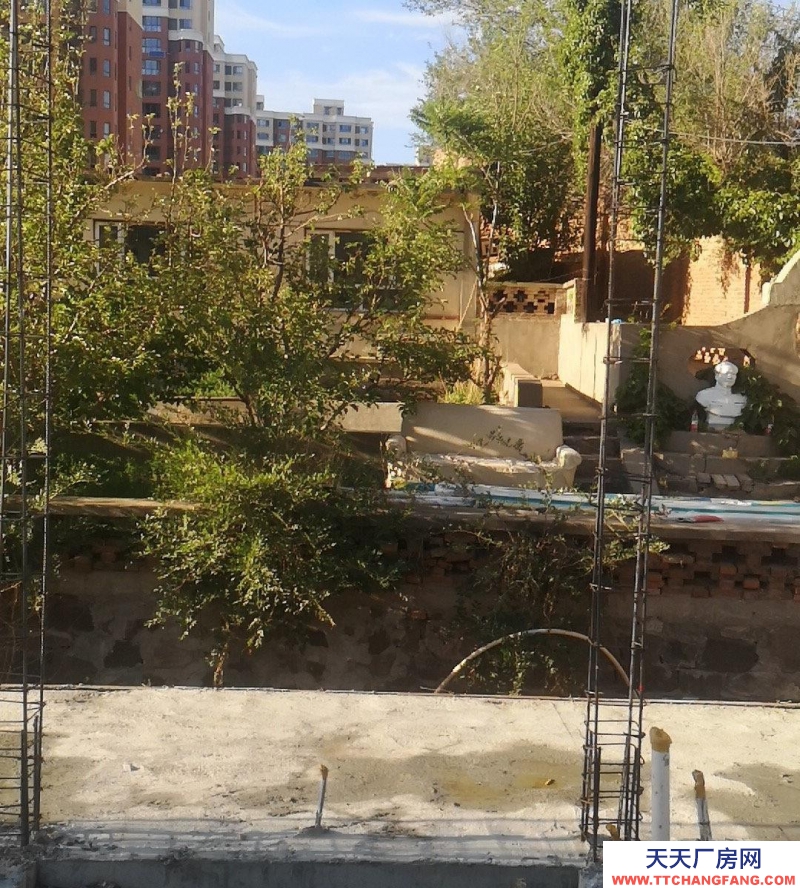 張家口 橋東 (出售) 上東紅郡附近有紅本辦公房