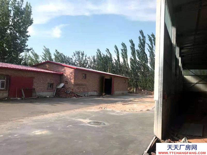 張家口 橋東 (出售) 有1300平米調味料廠房，有自己的變壓器