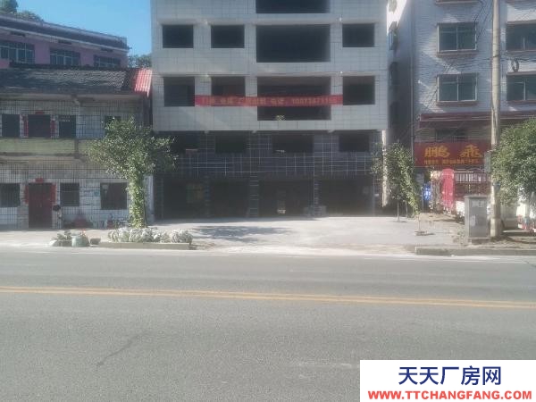 婁底市冷水江機加工廠房 東站火車站附近國道旁,一樓門面,二樓倉庫或廠房