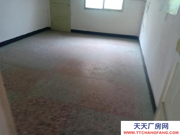 婁底市漣源物資倉庫 人民路旁邊，交通方便，價格實惠，可以辦公，可以做倉庫廠房