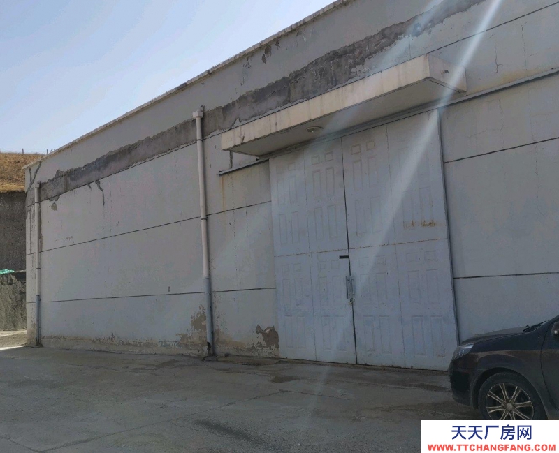 張家口 橋西 (出租) 倉庫三間，1000+200+300平方米，可整租可分租。