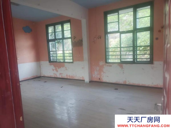 湘西市吉首機(jī)加工廠房 吉首峒河街道林木山倉庫廠房1200平方出租