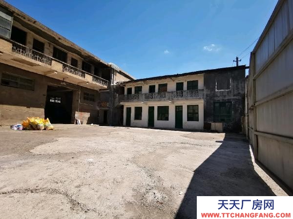 湘西市吉首物資倉庫 倉庫位于乾州火車站附近順豐快遞代理點旁邊南站商行對面