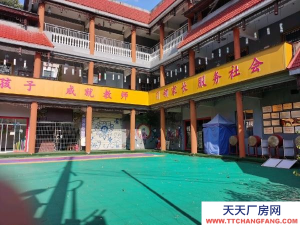 湘西市吉首物資倉庫 公家單位的房子，帶院子停車場，可以從事很多行業