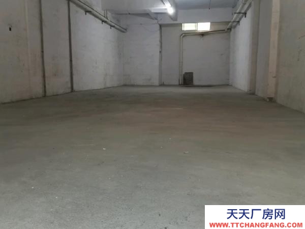 湘西市吉首物資倉(cāng)庫(kù) 民營(yíng)小區(qū)倉(cāng)庫(kù)出租！交通方便！