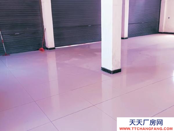 湘西市龍山機加工廠房  交通便利，價格實惠，水電通，大小車能出入