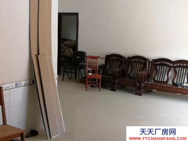 張家界市永定機加工廠房 交通便利門面寬敞優價出租