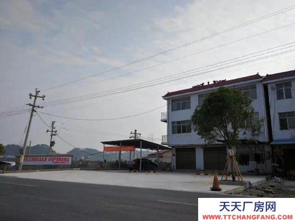 張家界市永定機加工廠房  交通便利門面寬敞優價出租