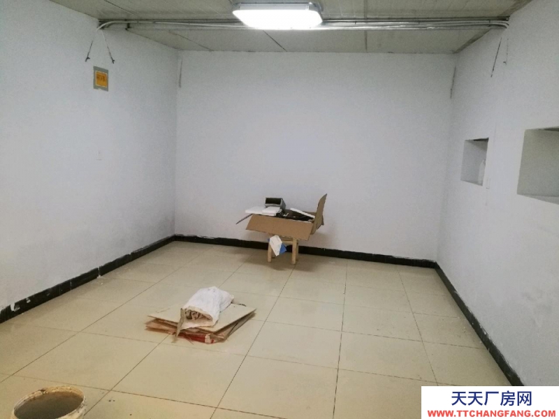 張家口 宣化  (出租) 宣化區馬王廟附近，按月交租。