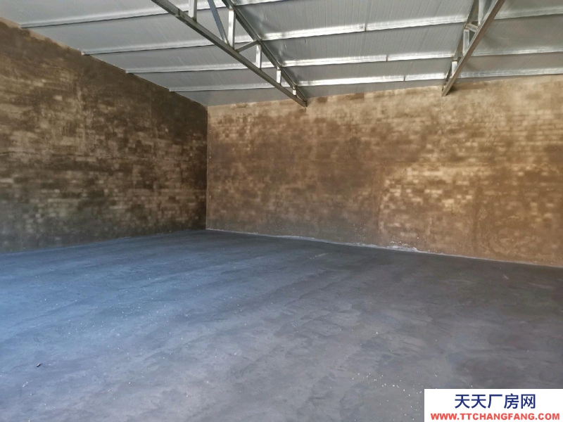 (出租) 土默特左旗呼準(zhǔn)公路13.5公里處鮮奶庫房