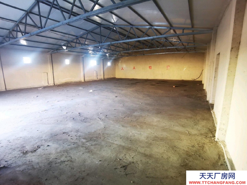 (出租) 武川飼料加工廠 交通方便，出行方便。