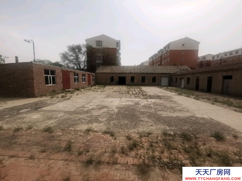 (出租) 托克托機械廠房出租，價格面議，位置優越