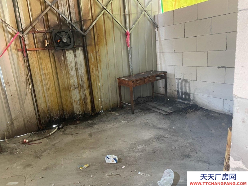 金華市武義(出租) 本倉庫沿路邊，可經(jīng)營小本生意，采光位置極好，生活交通便利。