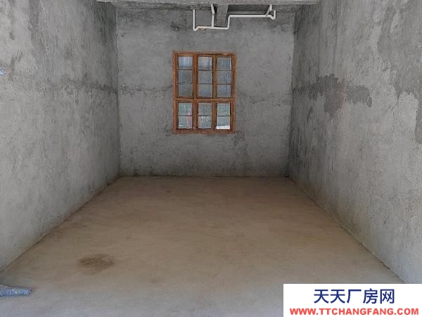 張家界市桑植物資倉庫 交通便利，環境衛生，價格美麗