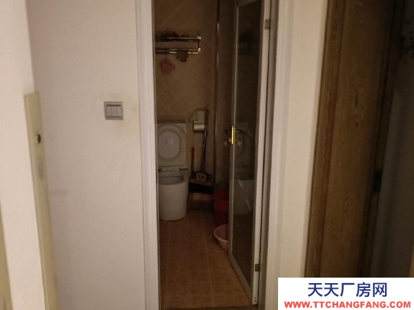 銀川市金鳳機加工廠房 辦公，住家都可以。兩層樓