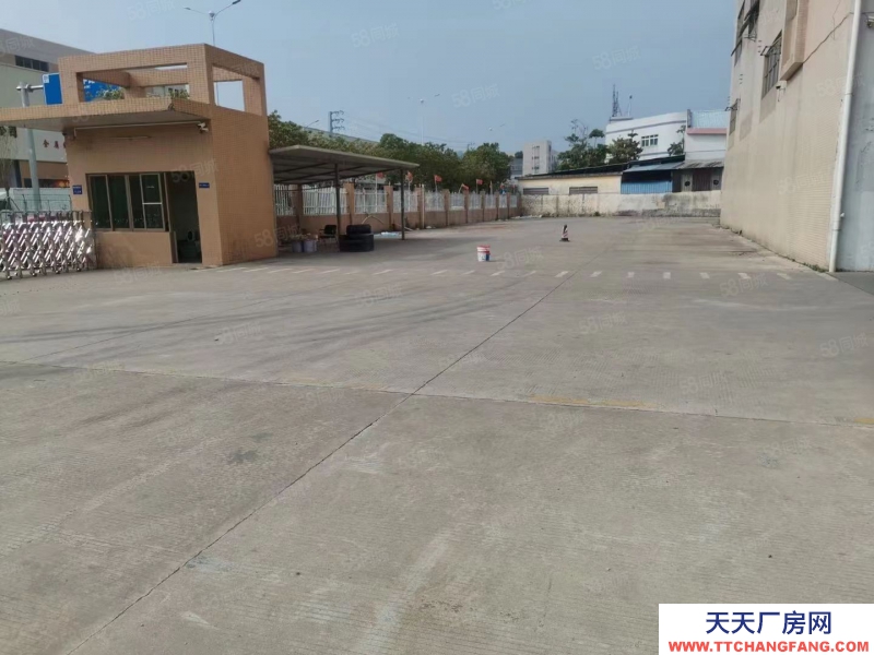 (出租) 河源市東源縣仙塘工業(yè)區(qū)新出13000平方滴水18米單一層廠房可做休閑食品