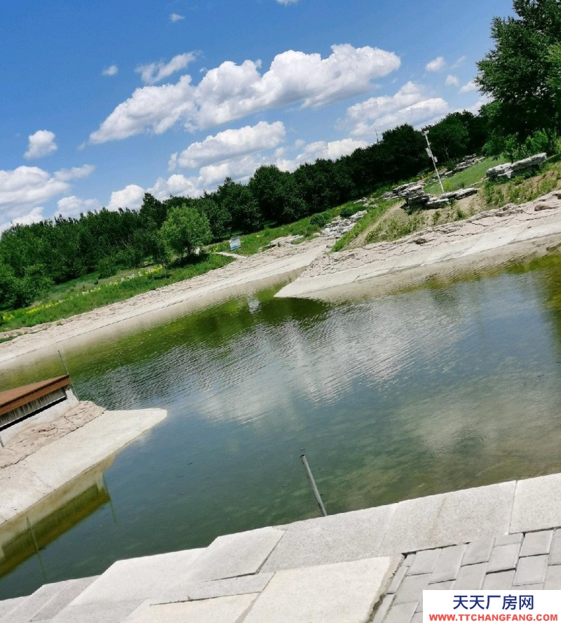 張家口 張北縣  (出租) 張北好地段房源可做廠房 倉庫 名宿