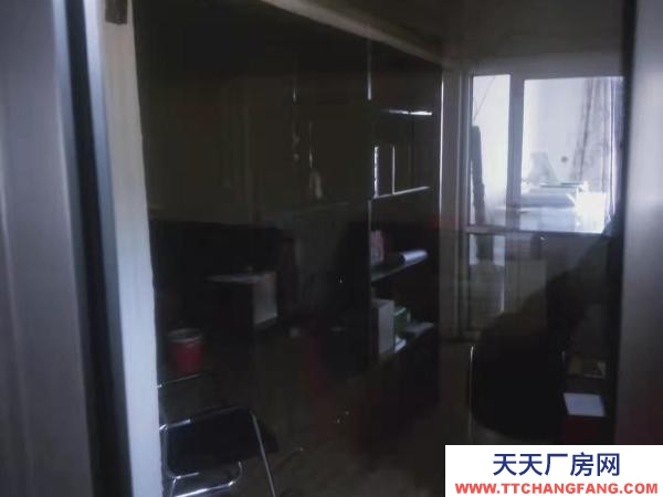 銀川市興慶機加工廠房 營業房，可做廠房，庫房，民用水電