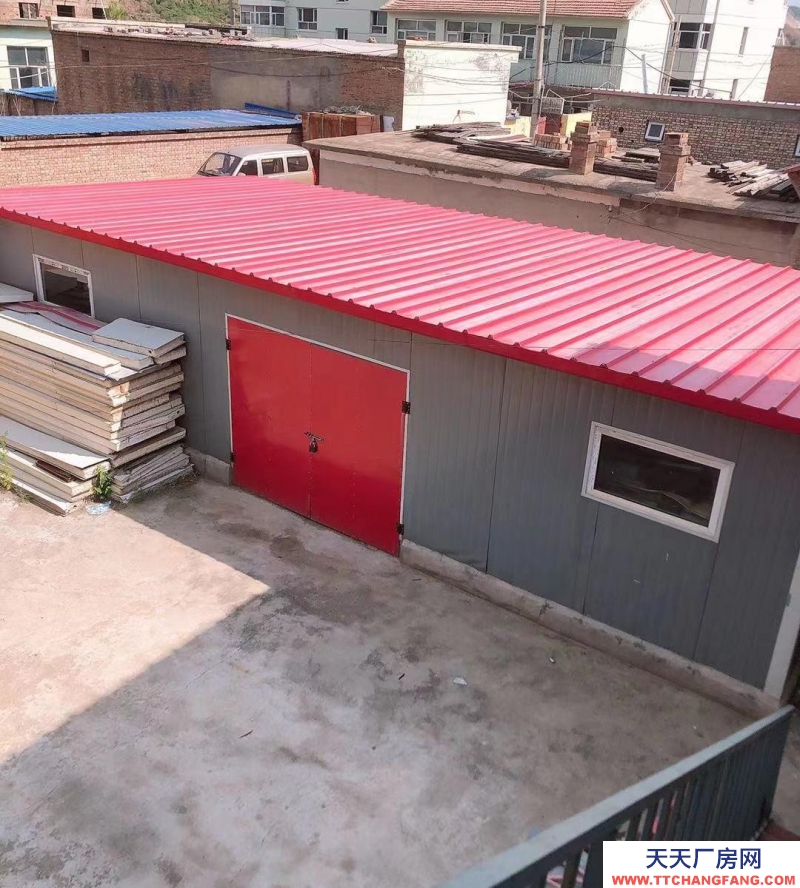 張家口 崇禮(出售) 房產(chǎn)證面積是191平米，土地證是270平米，