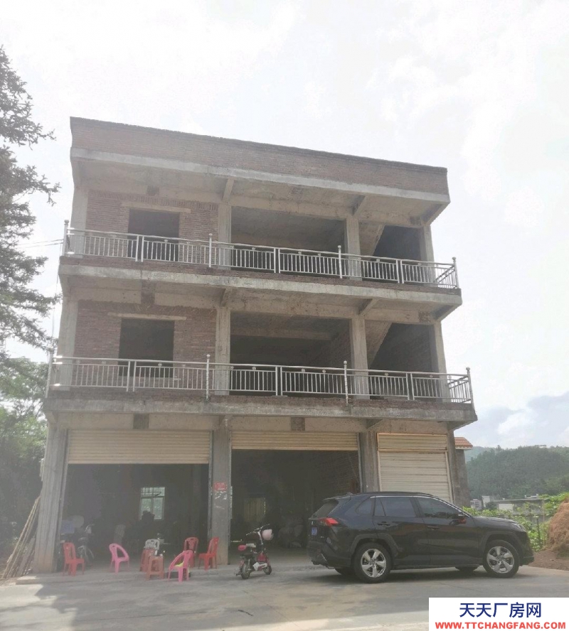 (出租) 河源紫金一層180平，三層，沒裝修，120省道旁可做物資倉庫