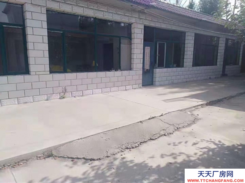 (出租) 包頭奶廠個(gè)人:三畝半廠房大院出租,奶業(yè)公司,位置好