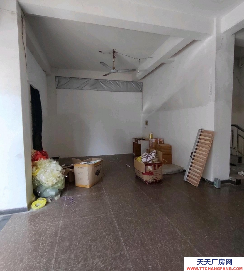 金華市蘭溪(出租) 馬路邊營業房可當倉庫可當店面