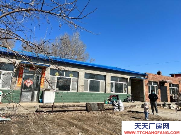 龍沙養(yǎng)豬廠房320.住房，倉庫260.院子2000多平