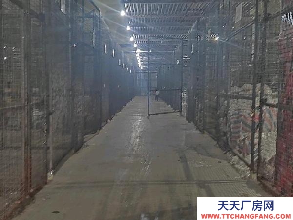 銀川市西夏機加工廠房 倉庫出租冷庫地理位置好有專業團進行管理貨物裝卸工作有專人負責