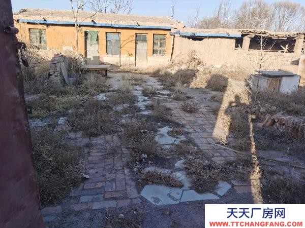 銀川市西夏機加工廠房 平吉堡13隊院子出售