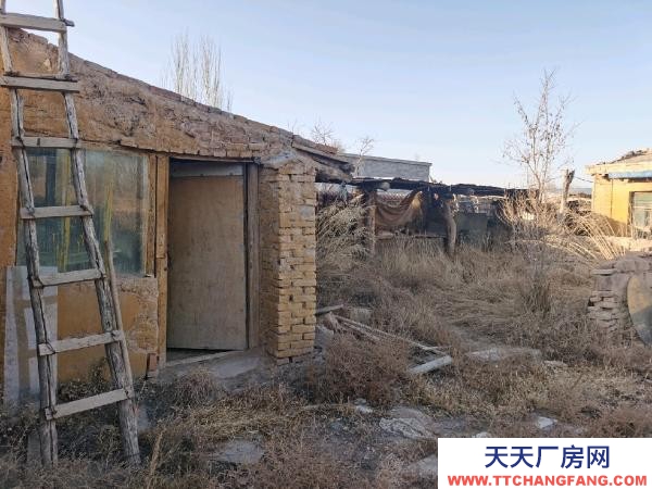 銀川市西夏機加工廠房 平吉堡13隊院子出售