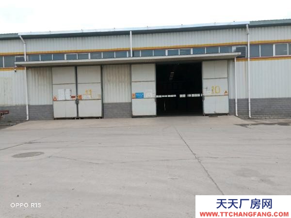 銀川市賀蘭物資倉庫 丙級(jí)庫房,帶噴淋煙感報(bào)警,卸貨平臺(tái),24小時(shí)有保安值班