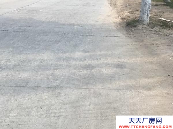 銀川市賀蘭物資倉(cāng)庫(kù) 德勝工業(yè)園,109國(guó)道旁海峽建材城東 倉(cāng)庫(kù) 120平米