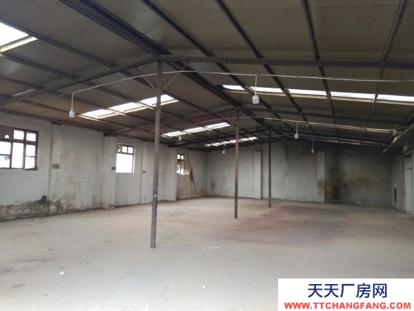 銀川市永寧物資倉庫  庫房四百多平米，五間磚房二百多平米，獨門獨院