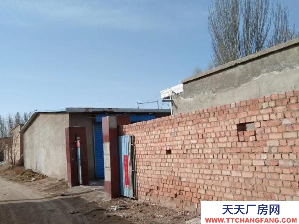 銀川市永寧物資倉庫  庫房四百多平米，五間磚房二百多平米，獨門獨院