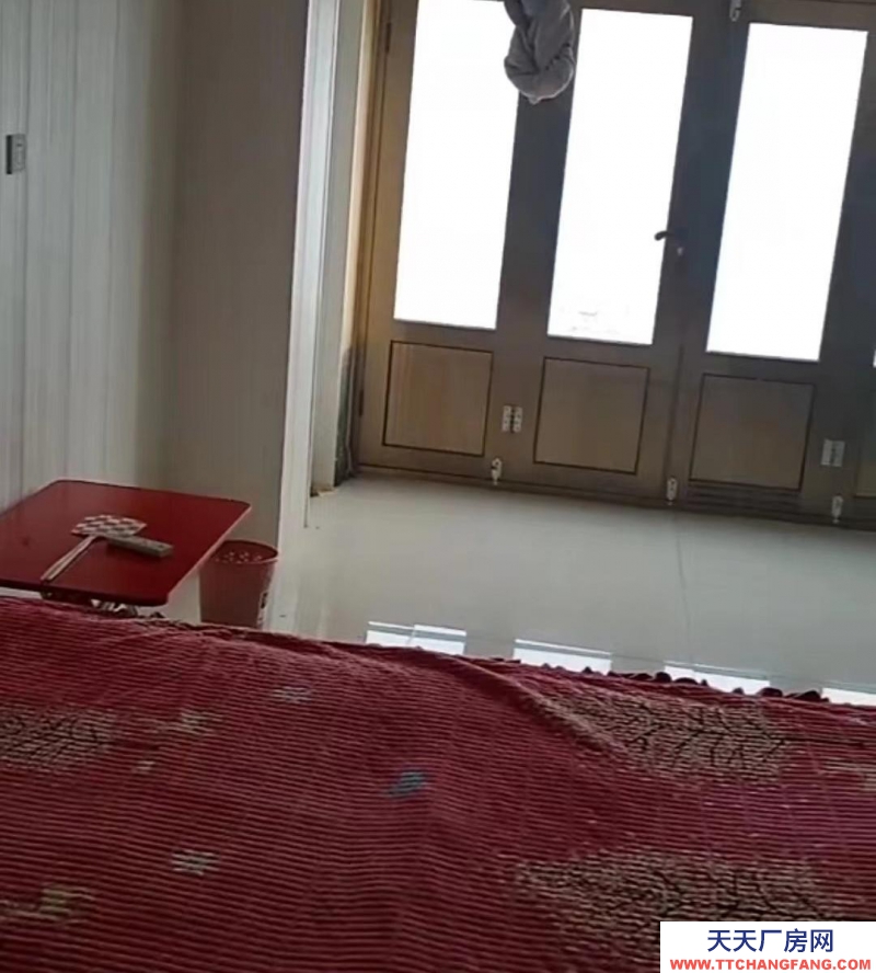 滄州 黃驊(出租) 青青家園車庫精裝出租