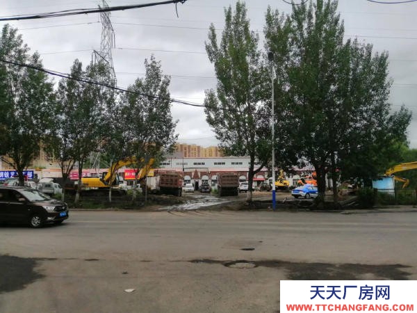 雞冠雞冠城區雙圓駕校西側泡菜廠房