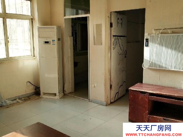 吳忠市利通物資倉庫  人可做小家電，百貨等庫房用