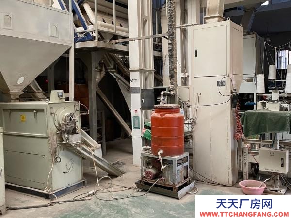 吳忠市青銅峽機加工廠房 加工企業大概有2000平，機器設備，運輸車輛，還有倉庫