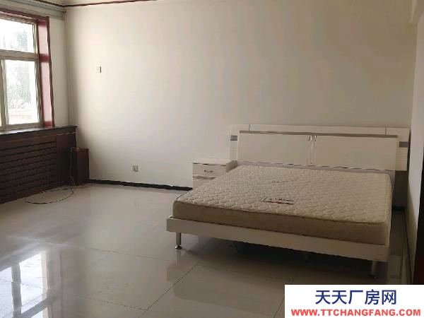 吳忠市鹽池機(jī)加工廠房  鹽興路二堡營業(yè)樓二樓出租