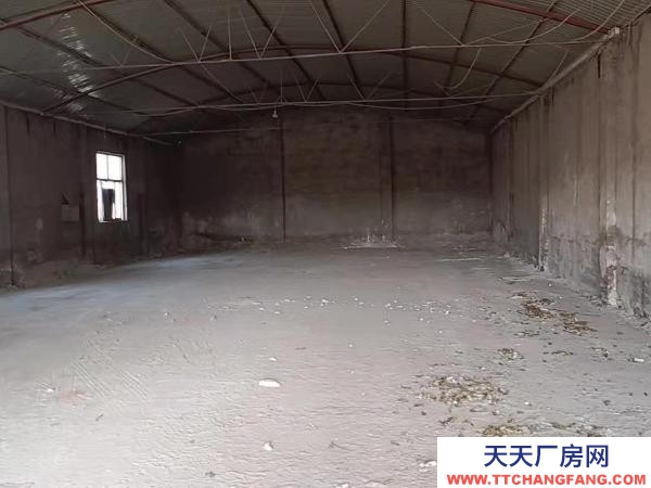 石嘴山市大武口加工廠房  交通便利，租金便宜，帶住房5間有意的聯系