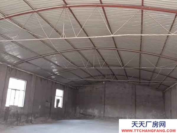 石嘴山市大武口加工廠房  交通便利，租金便宜，帶住房5間有意的聯系