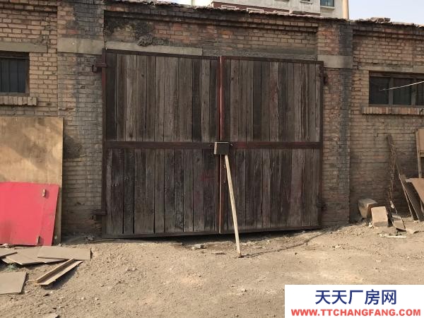 石嘴山市惠農物資倉庫 多間面積不等庫房出租多間面積不等庫房出租