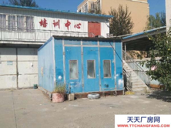 石嘴山市平羅機加工廠房  可用做修理廠，辦公，住宿