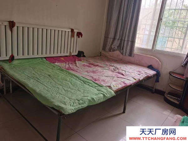 石嘴山市平羅機加工廠房 平羅縣農(nóng)牧場有庫房及住房二合一