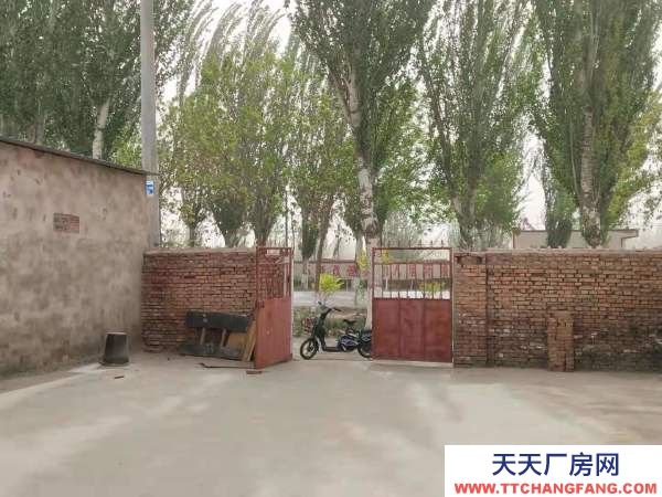 石嘴山市平羅物資倉庫 交通便利 離北門建材市場近