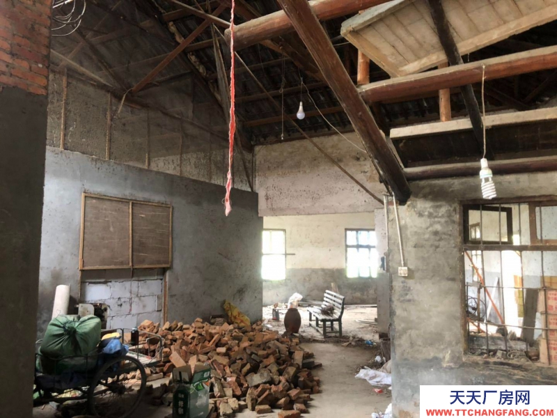 衢州市開化(出租) 出租華埠鎮(zhèn)附近200方倉庫/廠房,配生活區(qū)域